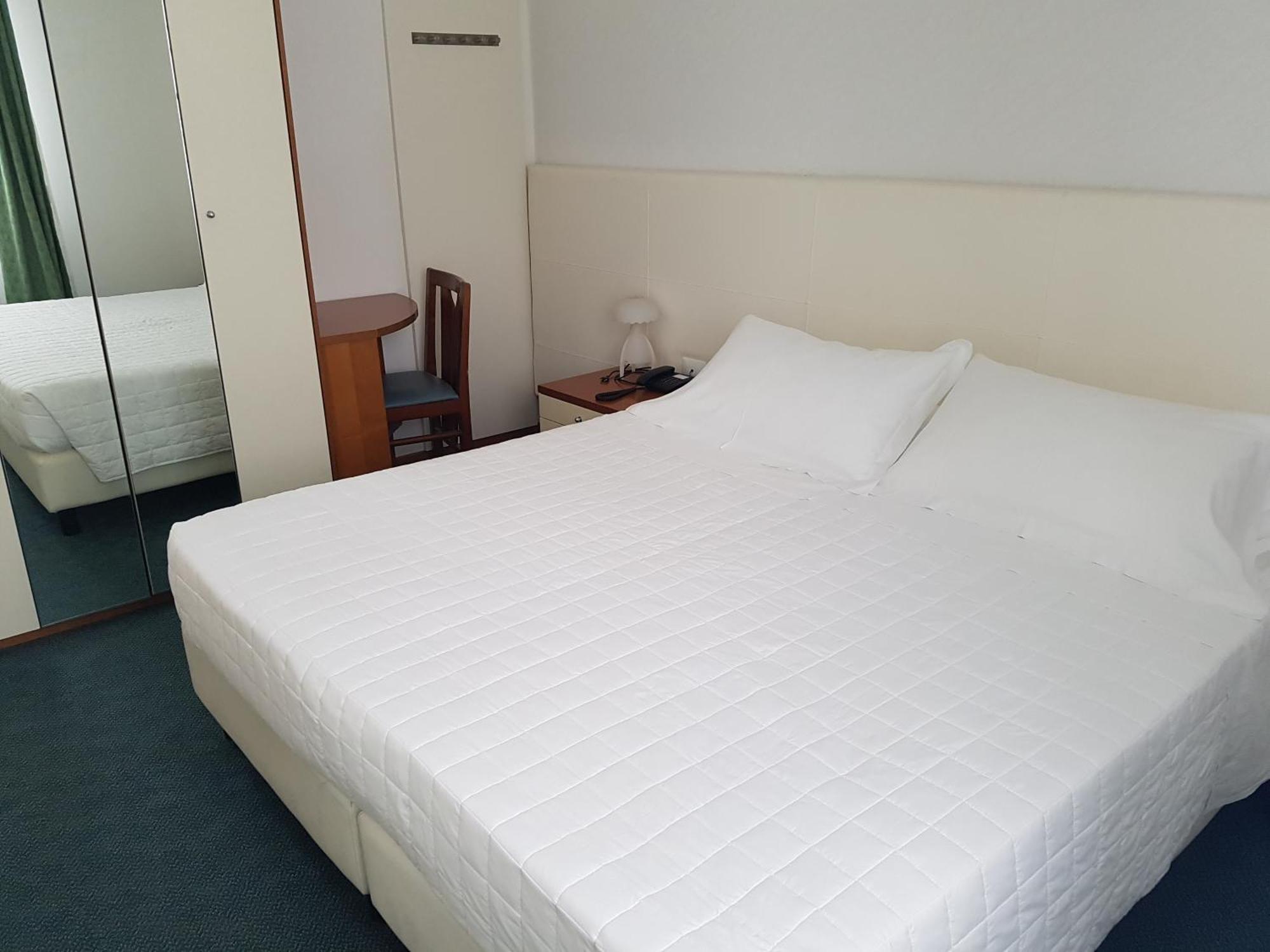 Hotel Sorriso Milano Marittima Exterior photo