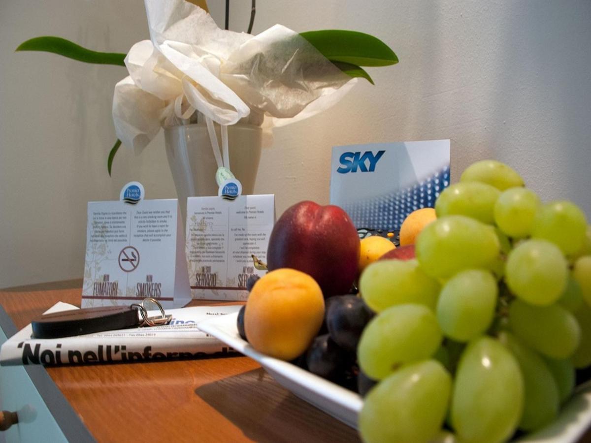 Hotel Sorriso Milano Marittima Exterior photo