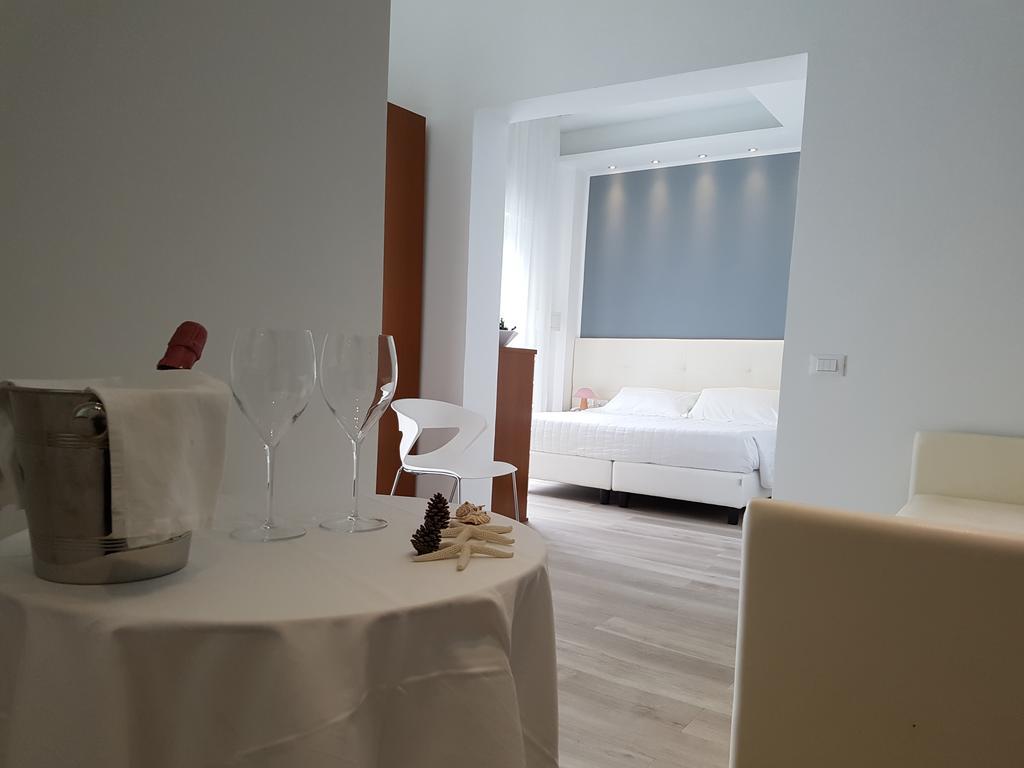 Hotel Sorriso Milano Marittima Exterior photo