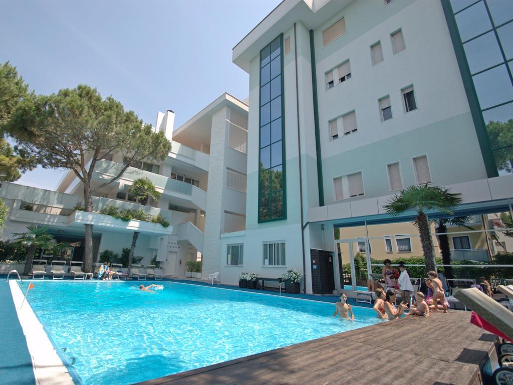 Hotel Sorriso Milano Marittima Exterior photo